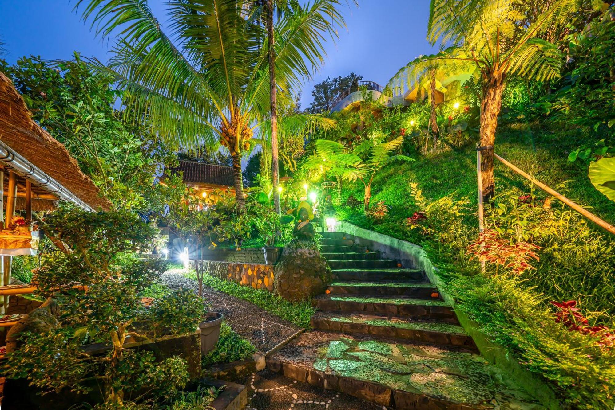 Yoga Maya Villa Gianyar  Exterior photo