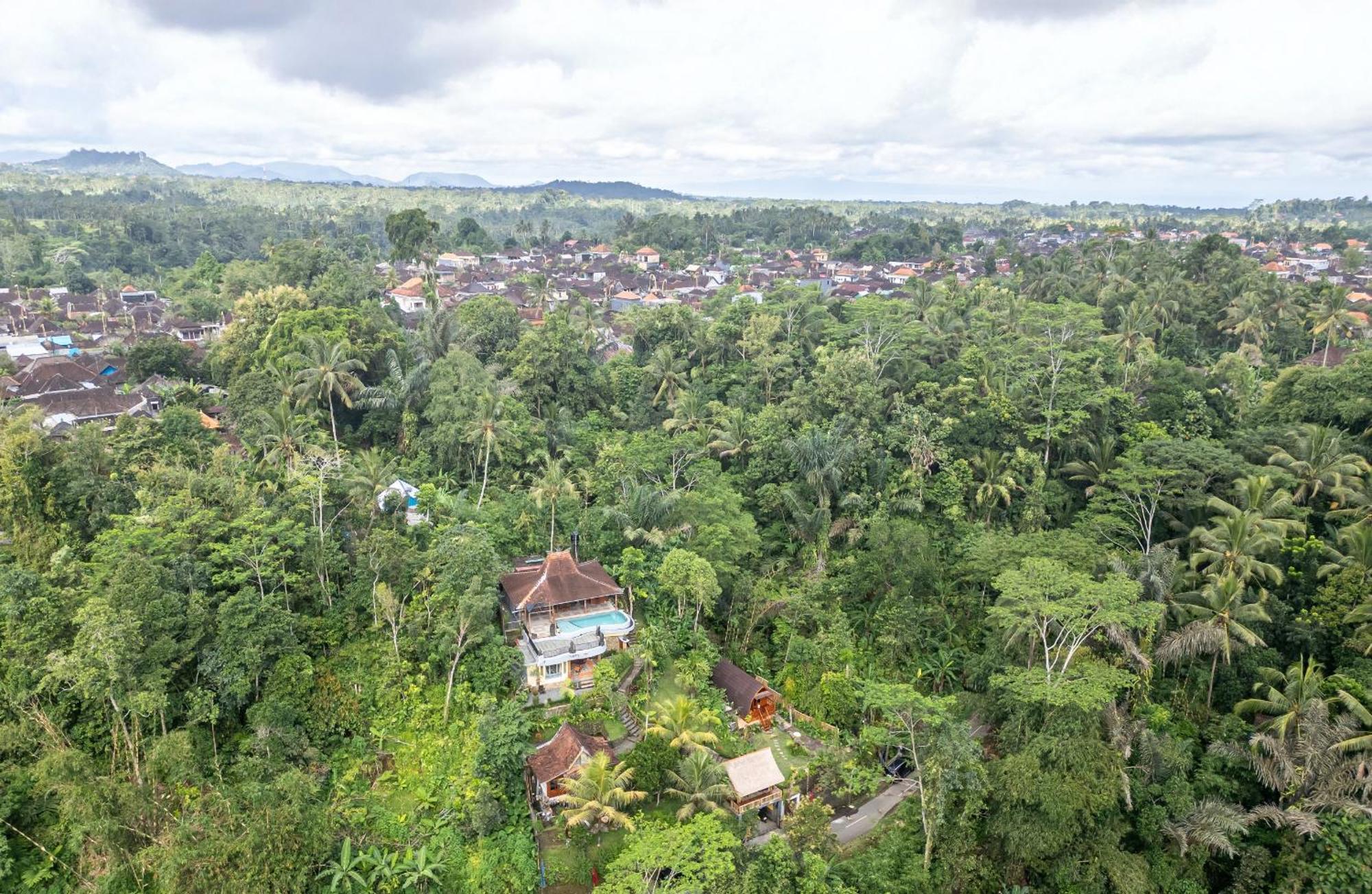 Yoga Maya Villa Gianyar  Exterior photo